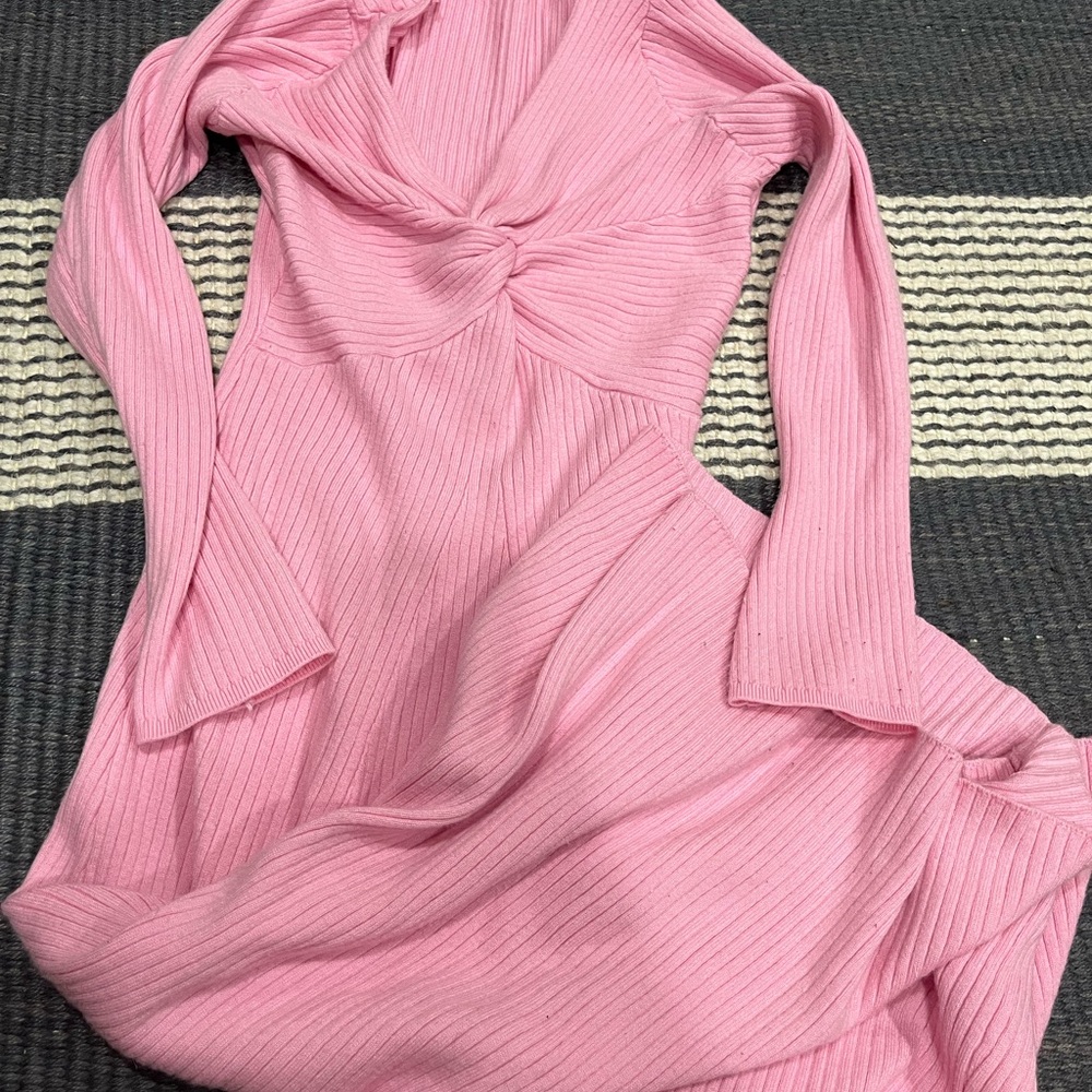 Maternity pink dress